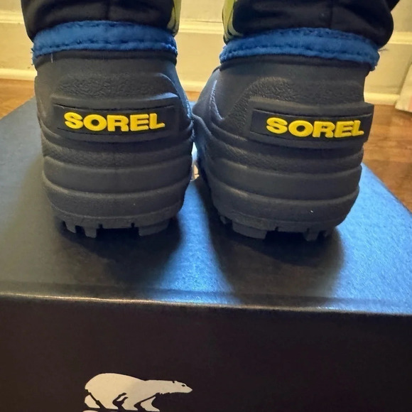 Sorel Toddler Commander Grip-Strap Fleece Snow Boots Size 4 - Picture 6 of 12